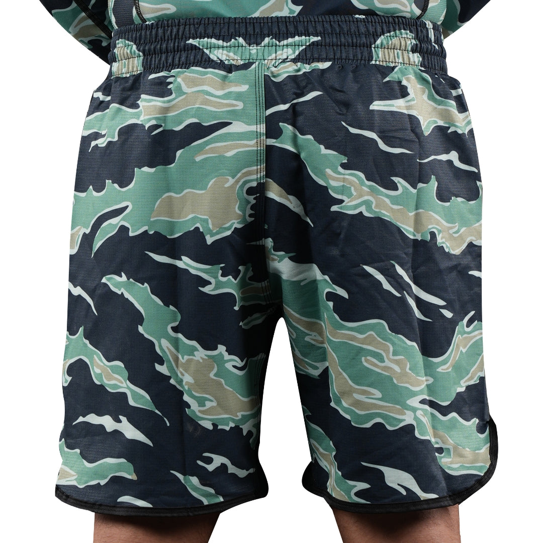 "GRAPPLING ARMY" short