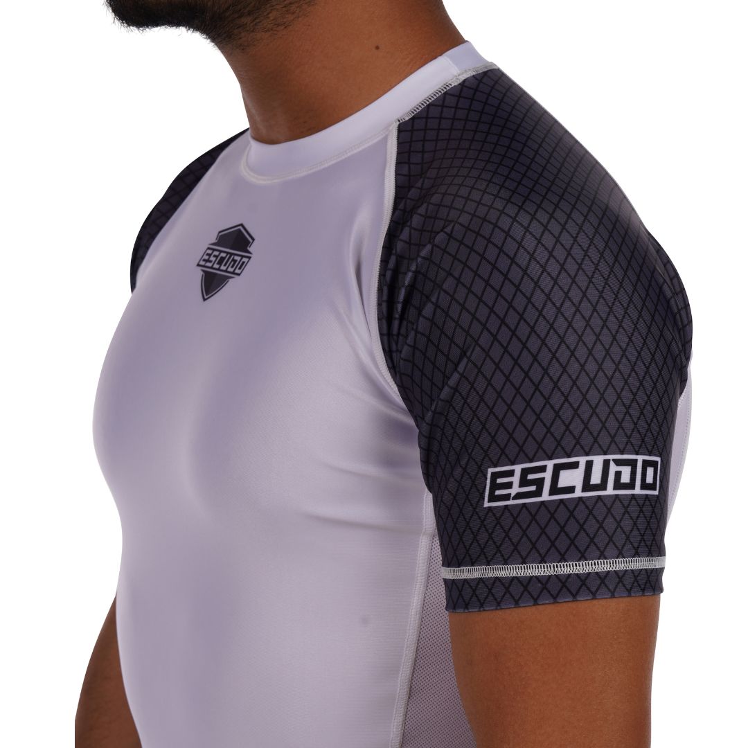 TRAP White rashgaurd